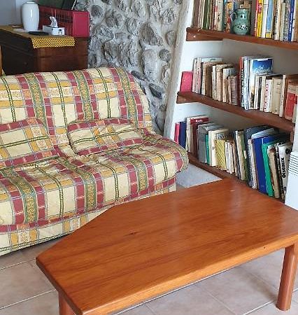 Appartement Le Tinou à Cazilhac  Extérieur photo